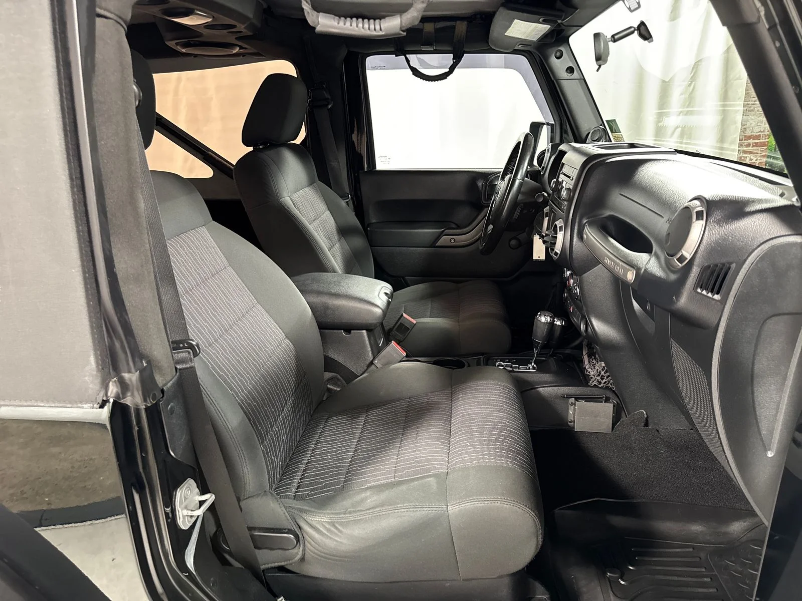 Used 2012 Black / Forest Green Jeep Sport image 24