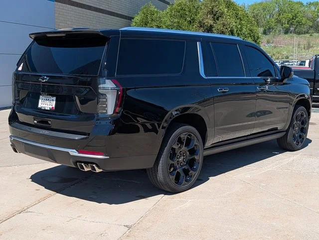 New 2026 Black Chevrolet High Country image 7