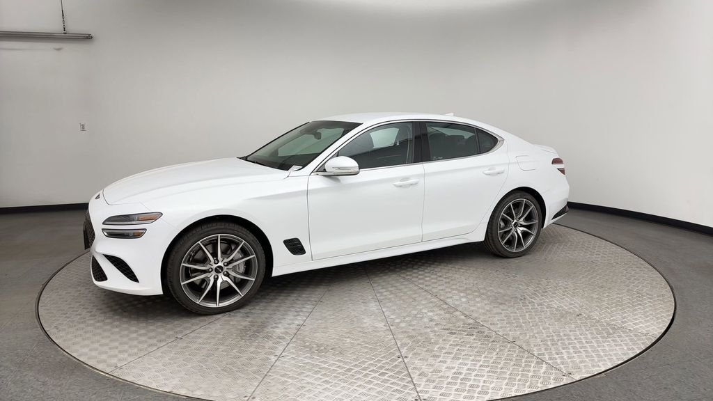 2026 GENESIS G70 Standard - Photo 6