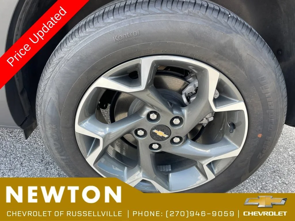 Used 2024 Crimson Metallic Chevrolet LT image 43