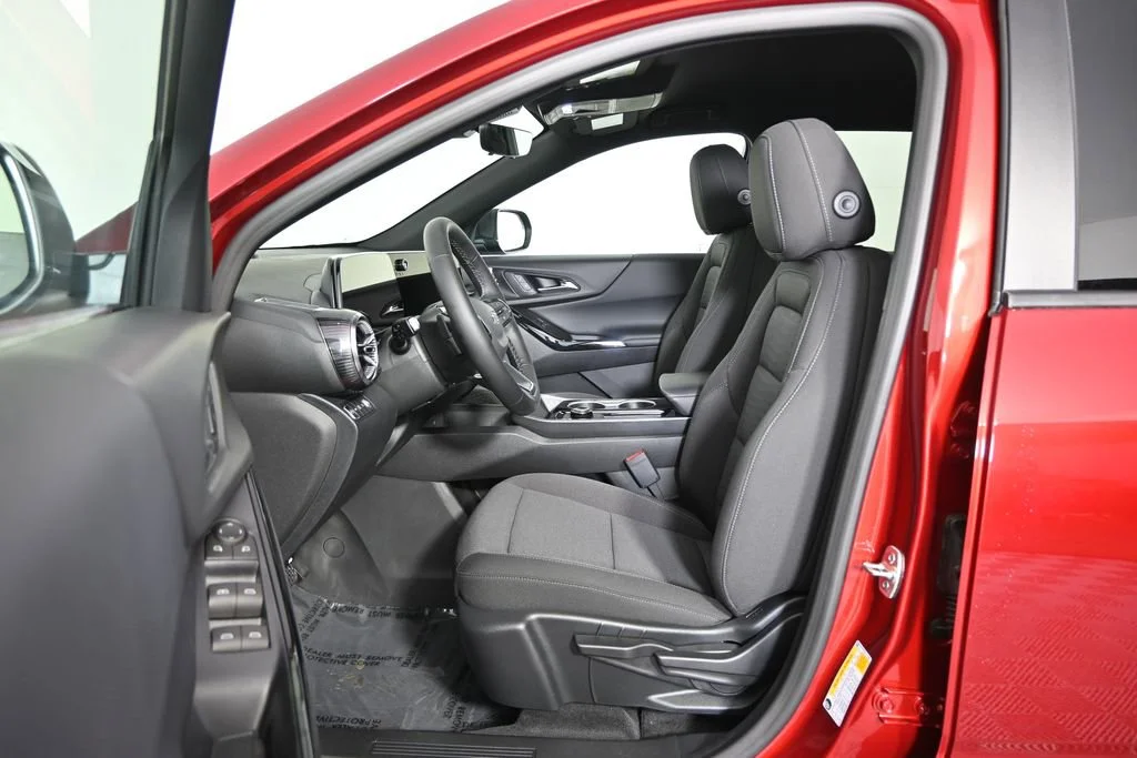 2026 Chevrolet Equinox LT - Photo 20