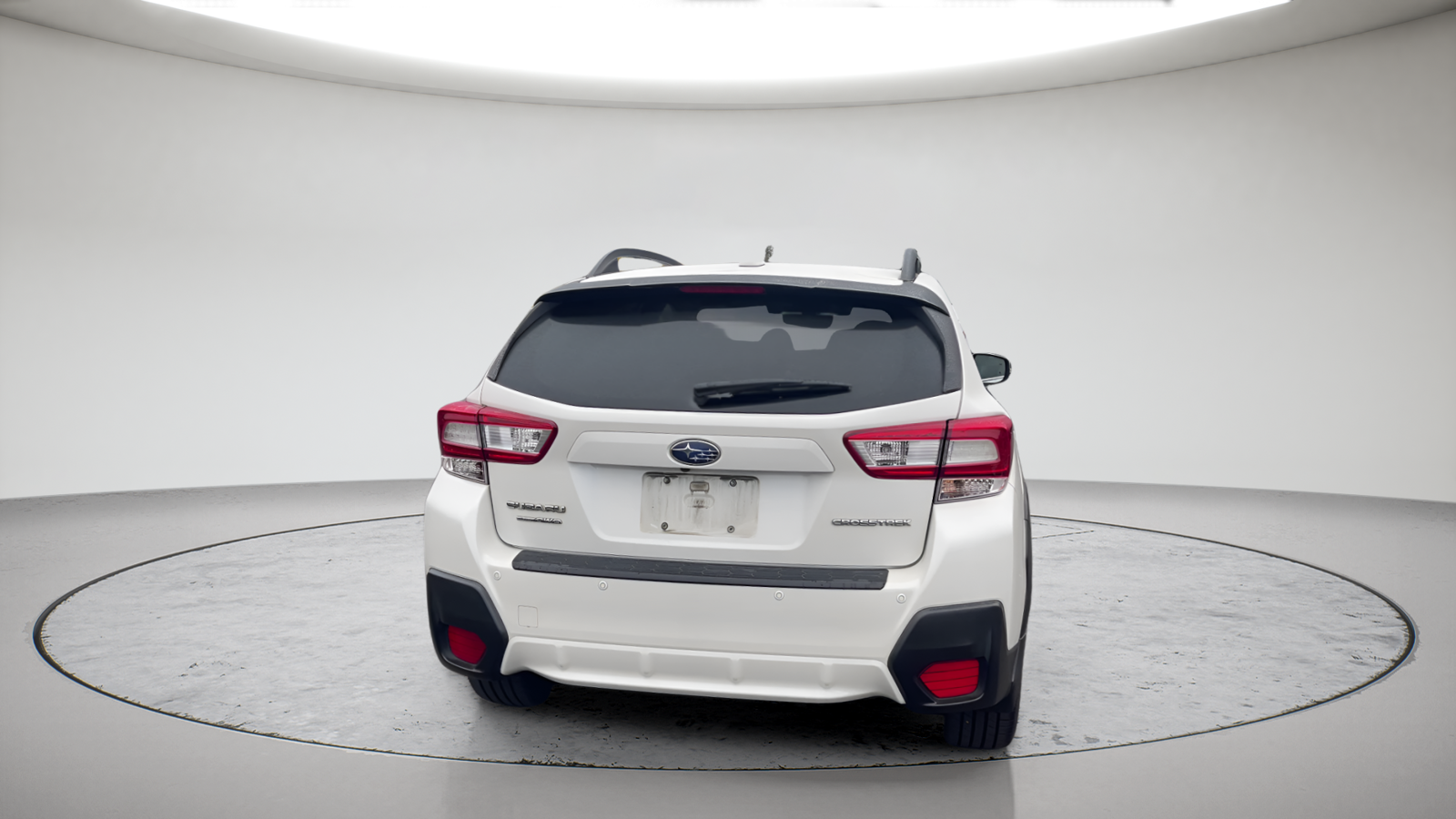 Used 2018 Crystal White Pearl Subaru 2.0i Limited image 8