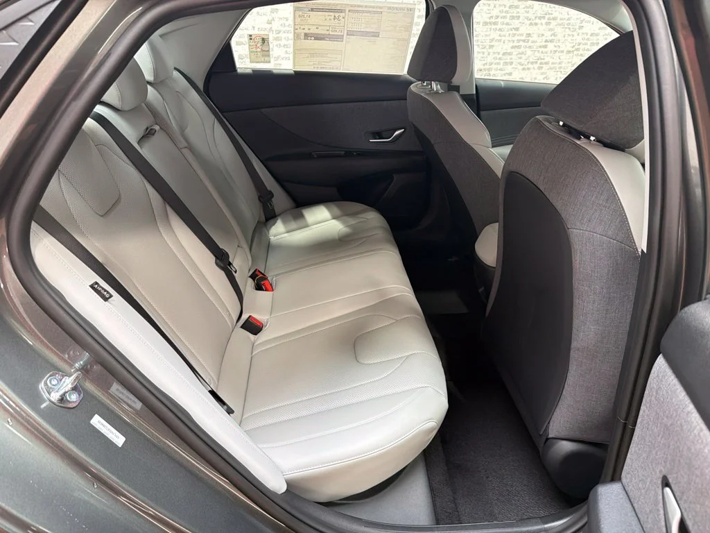 New 2026 Amazon Gray Hyundai SEL Sport Plus image 11