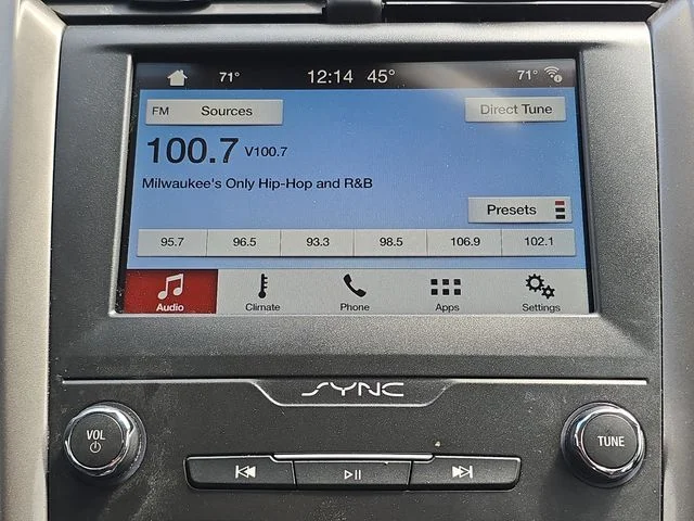 Used 2019 Magnetic Ford SE image 27
