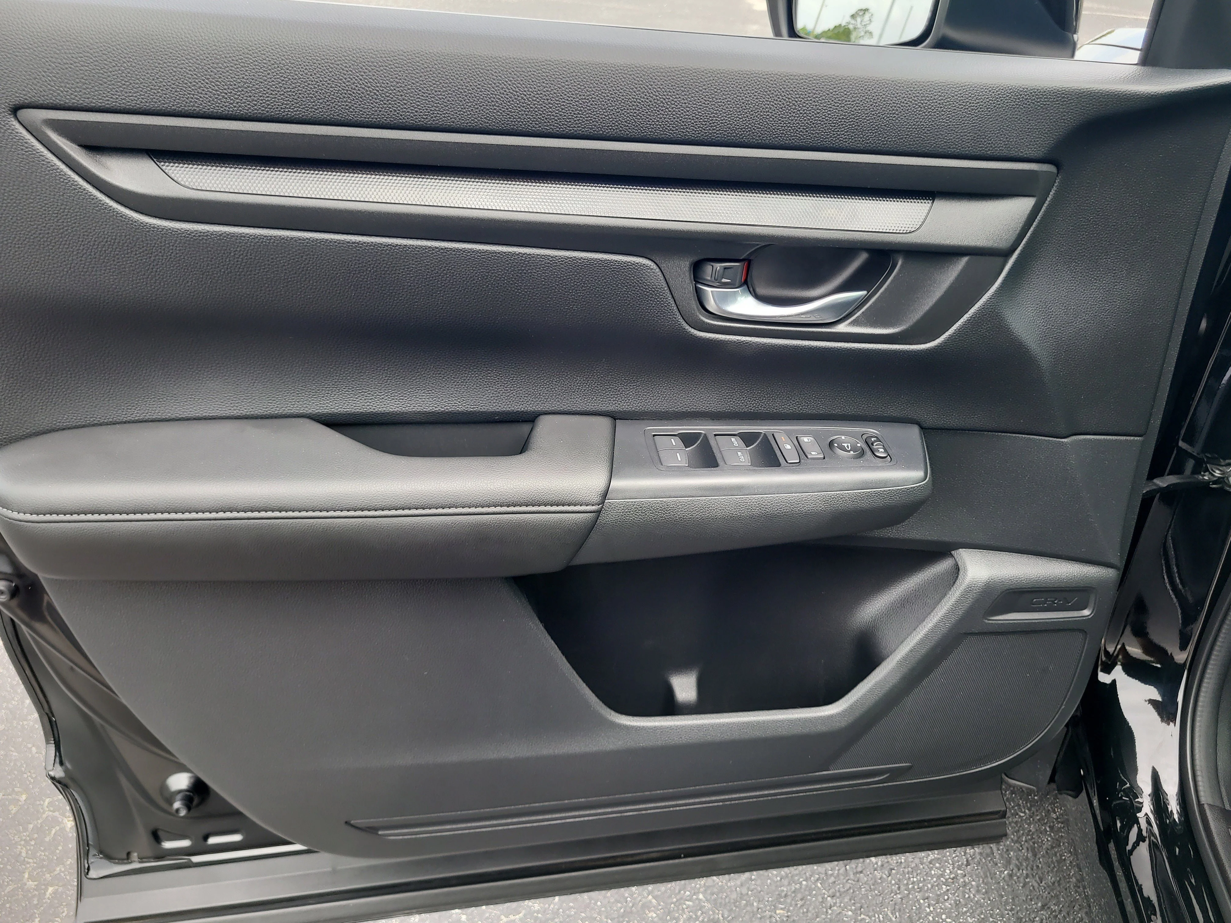 Used 2025 Sparkle Silver Honda EX image 16