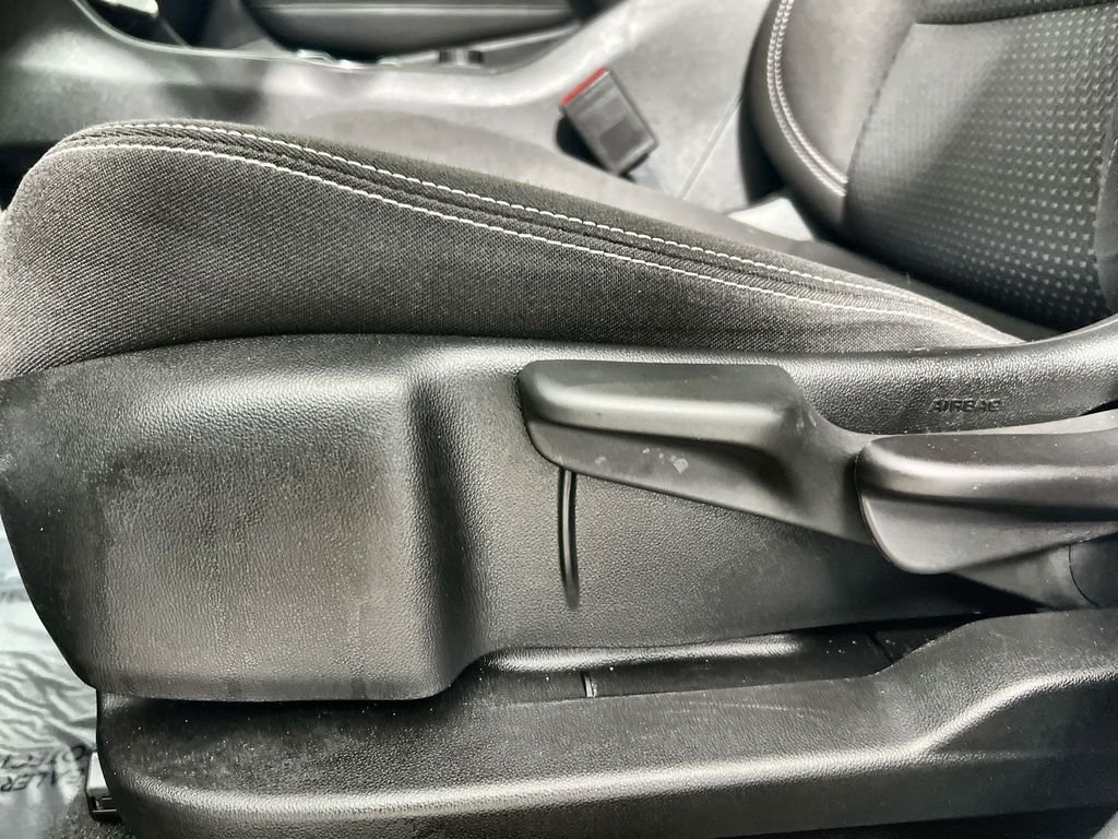 2024 GMC Terrain SLE - Photo 14