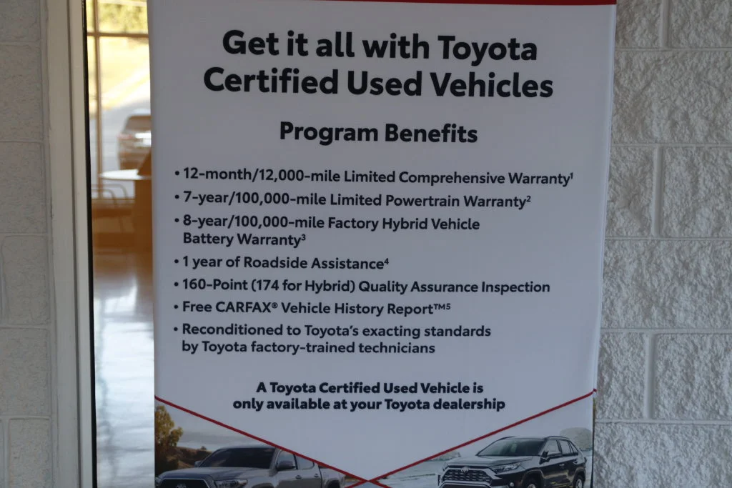 Used 2023 Red Subaru Touring image 10