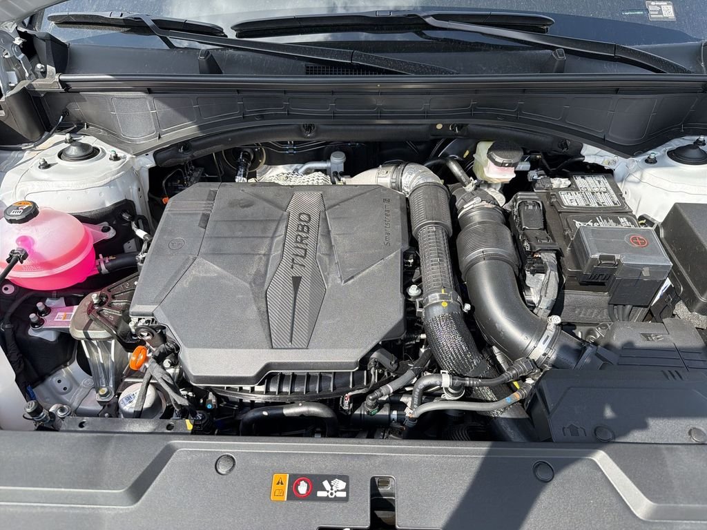 New 2026 Silver Hyundai SEL AWD image 17