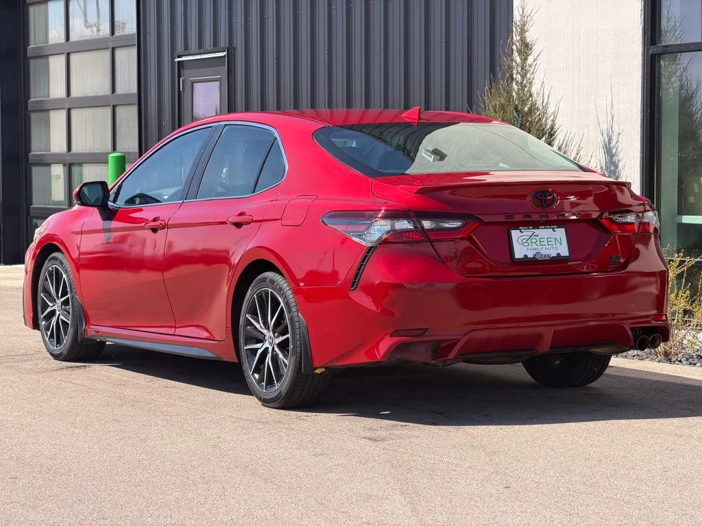 Used 2022 Red Toyota SE image 3