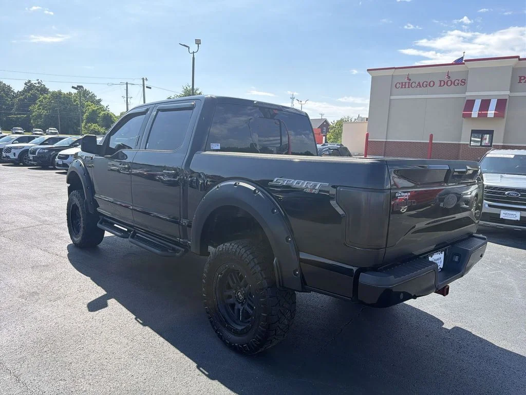 Used 2017 Black Ford XLT image 14