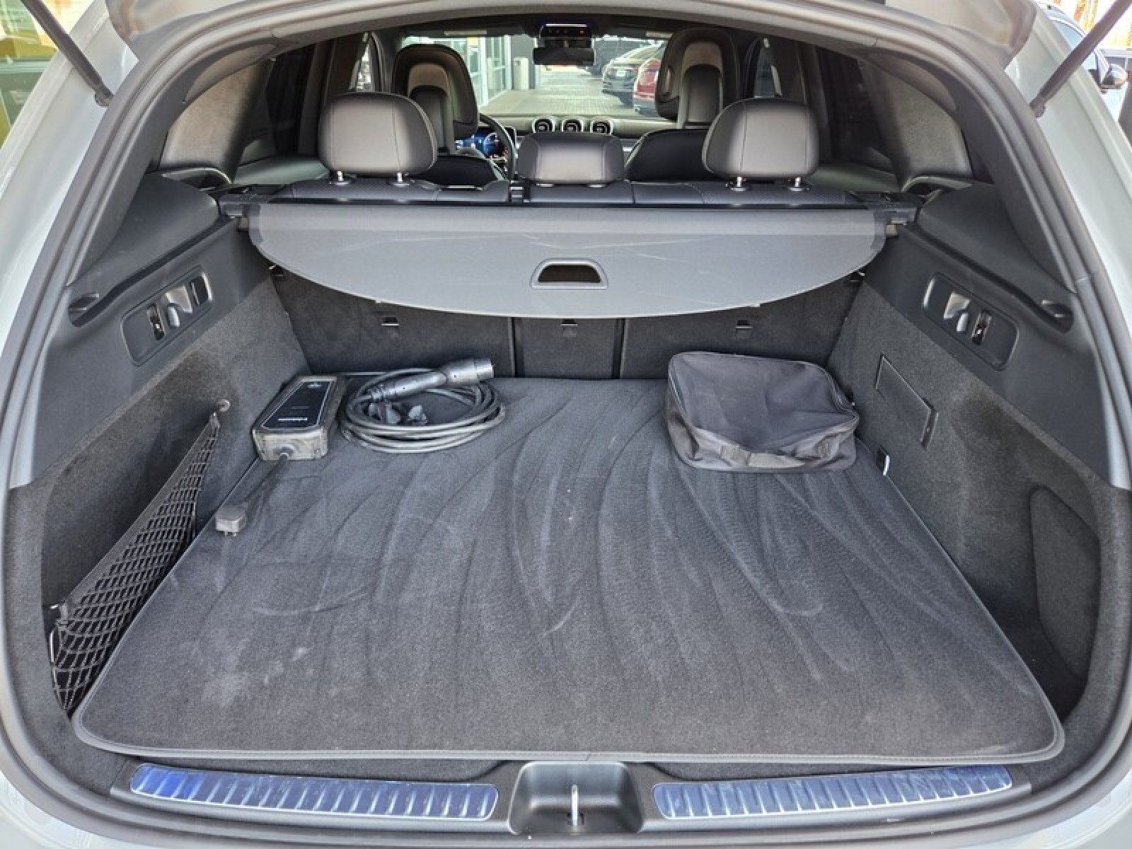 Certified Used 2025 MANUFAKTUR Alpine Grey Mercedes-Benz GLC 350e image 17
