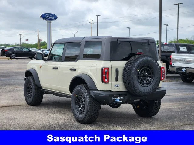 New 2026 Desert Sand Ford Badlands® image 4