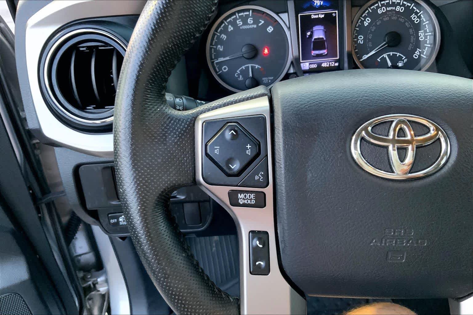 Used 2016 Silver Sky Metallic Toyota SR5 image 21