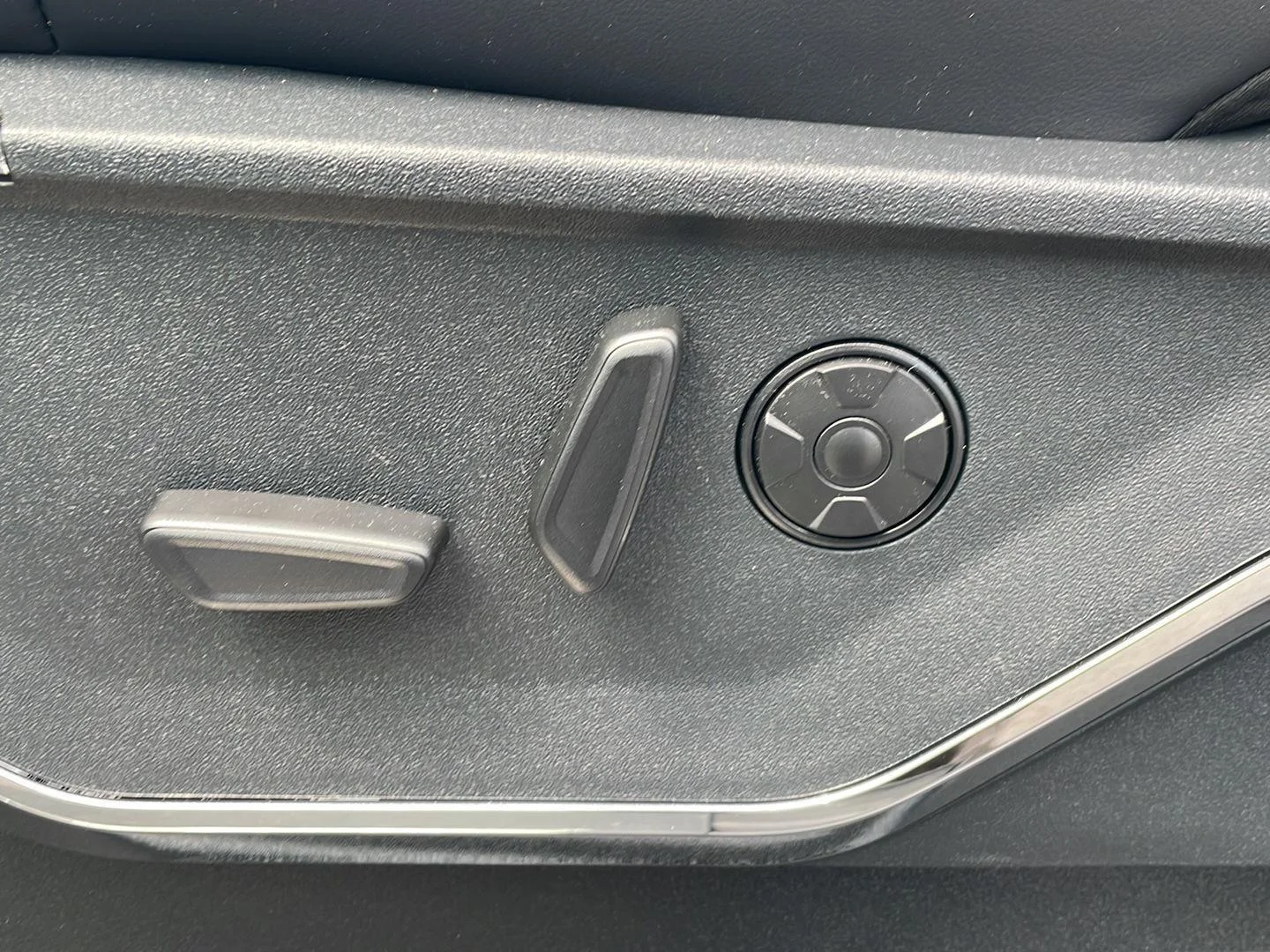 New 2026 Glacier Gray Metallic Tri-Coat Ford Platinum image 13