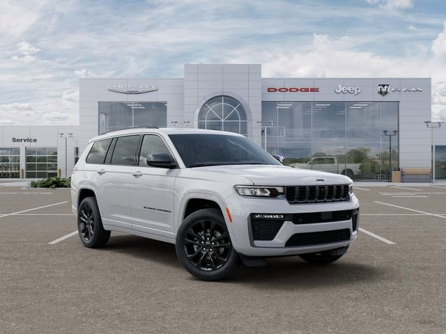 New 2026 Bright White Clear-Coat Exterior Paint Jeep Limited image 5