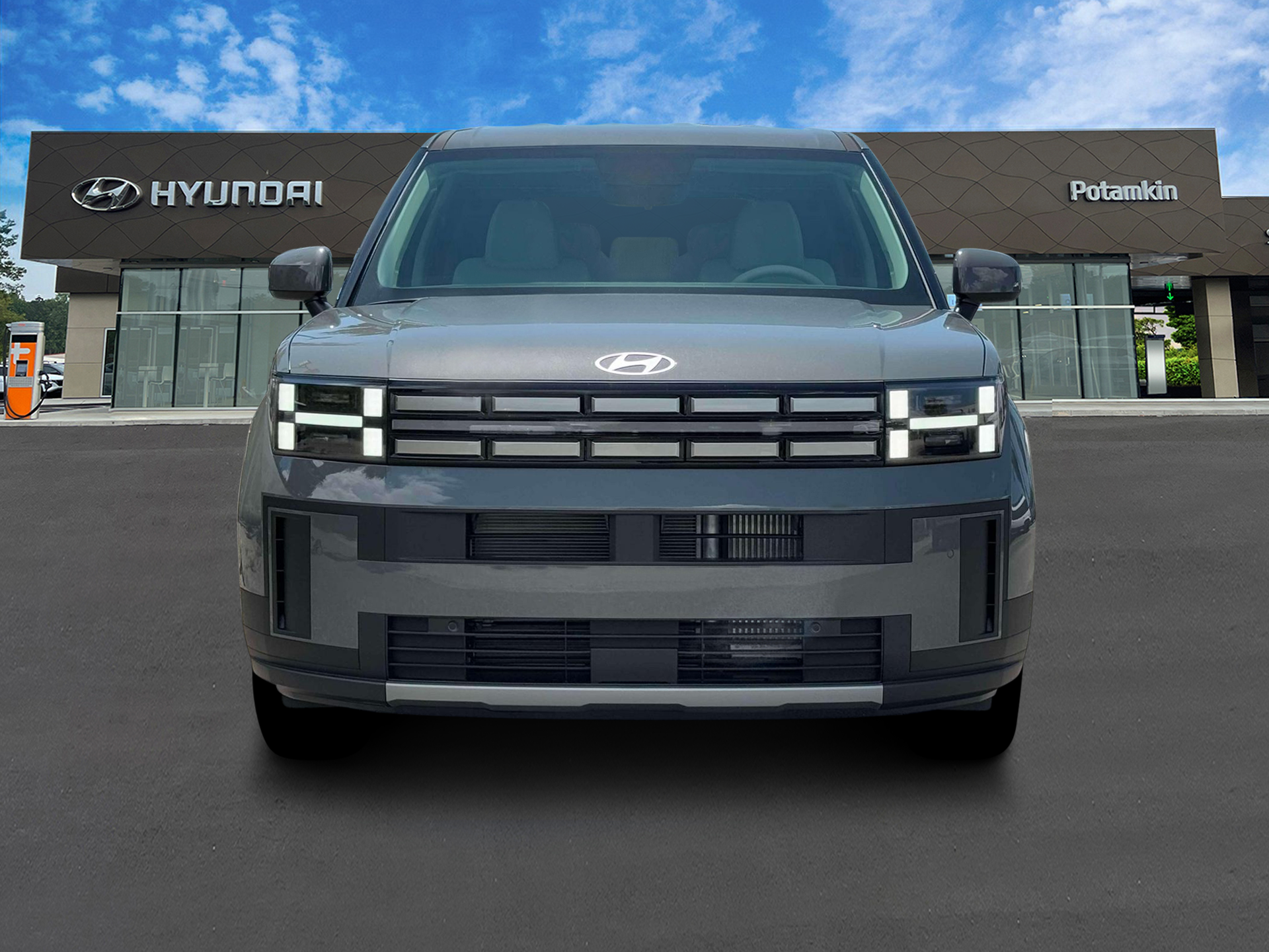 New 2026 Hampton Gray Hyundai SE image 12