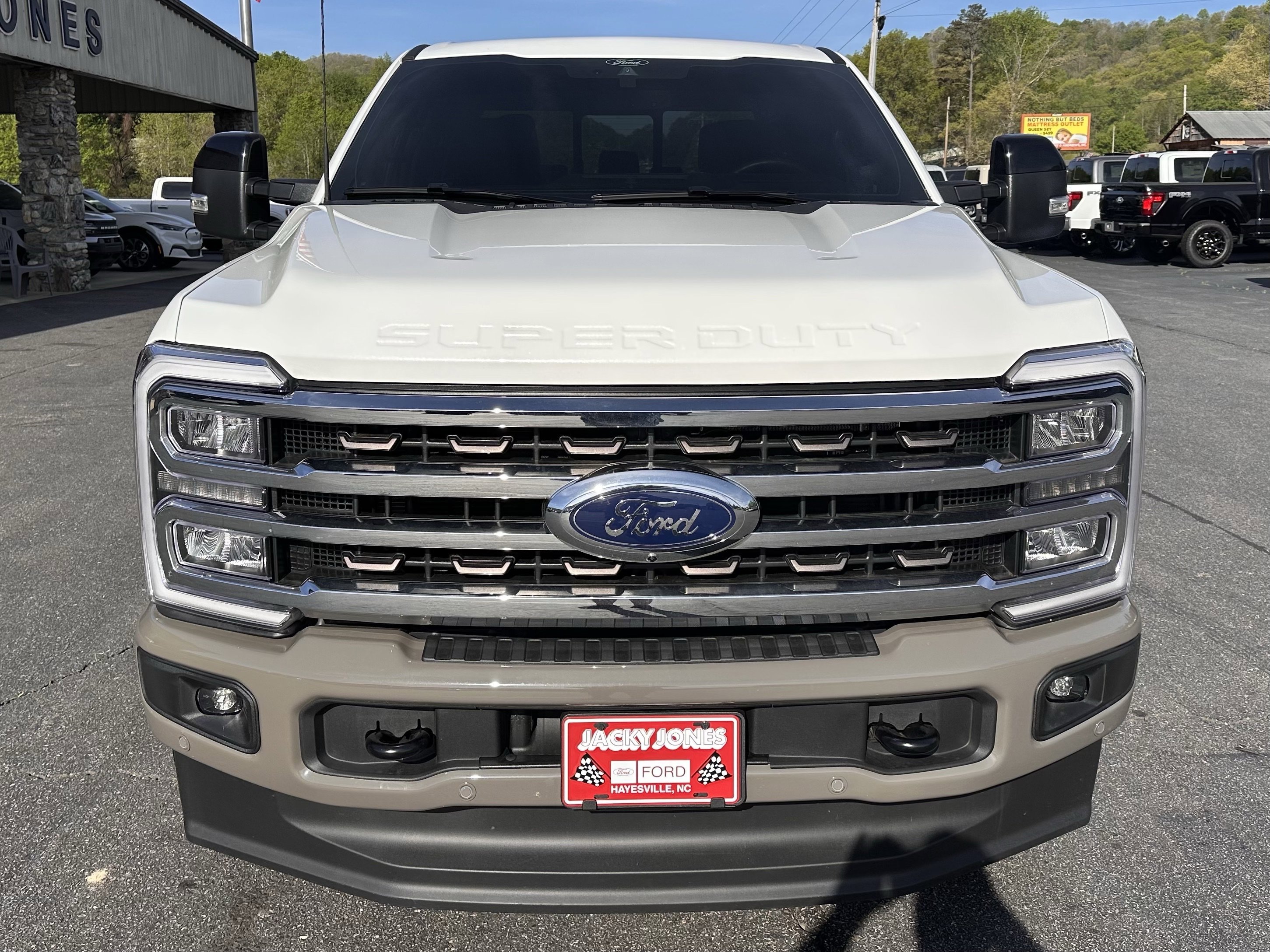 Used 2026 Star White Ford King Ranch image 3