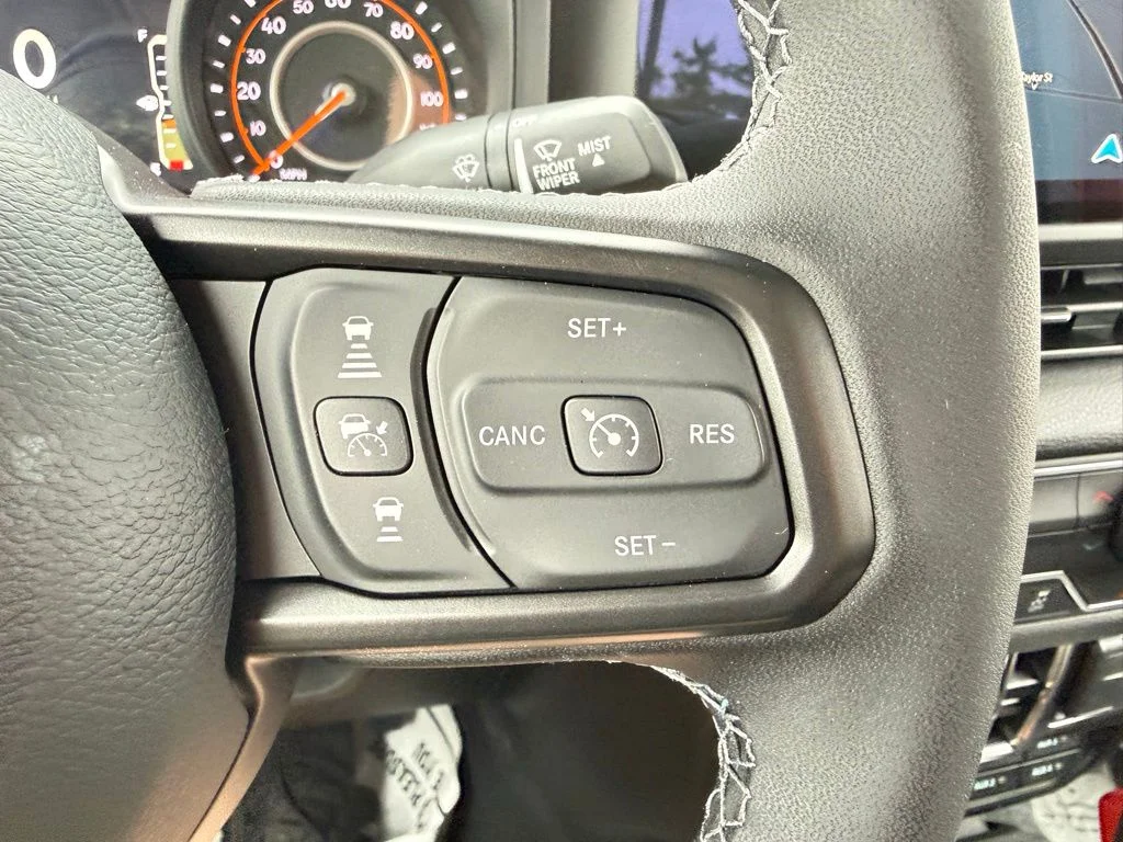 2025 Jeep Gladiator Willys - Photo 25