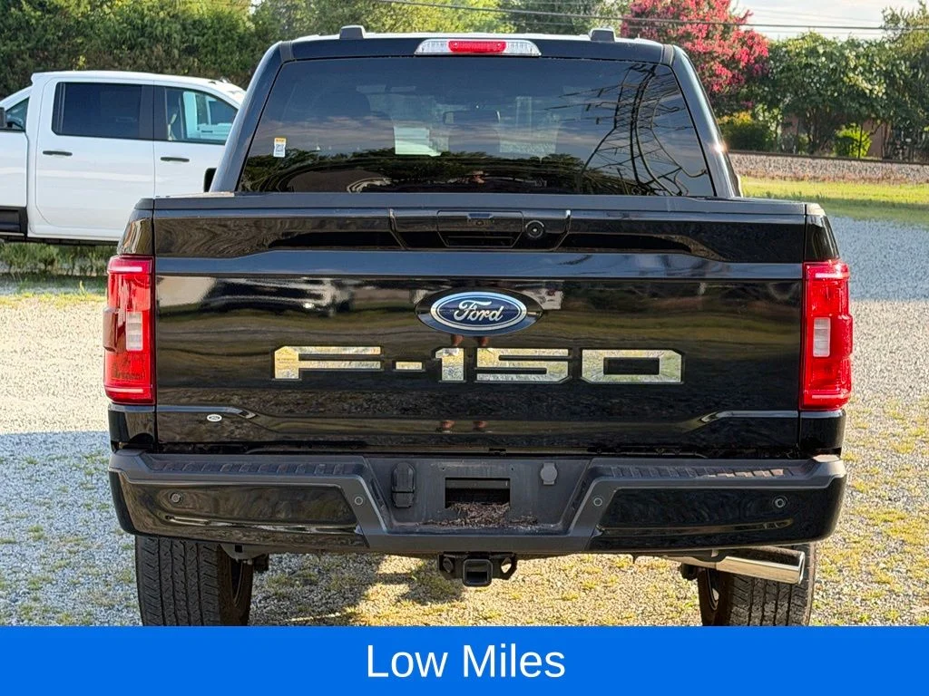 Used 2023 Black Ford XLT image 7