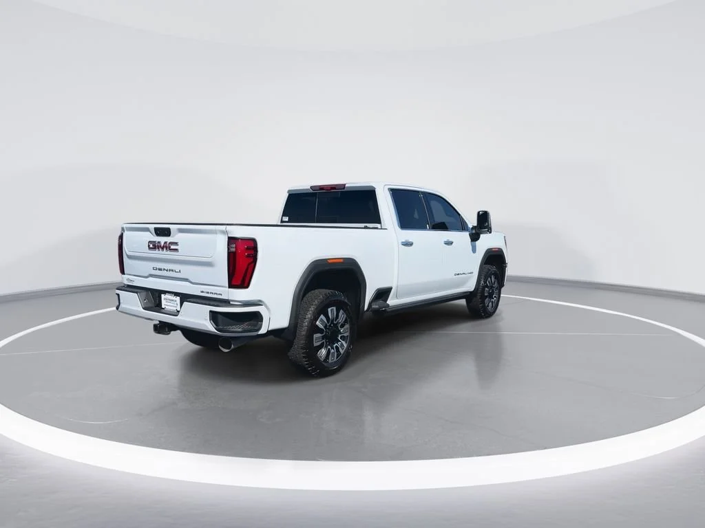 Used 2026 Glacier White Tricoat GMC Denali image 8