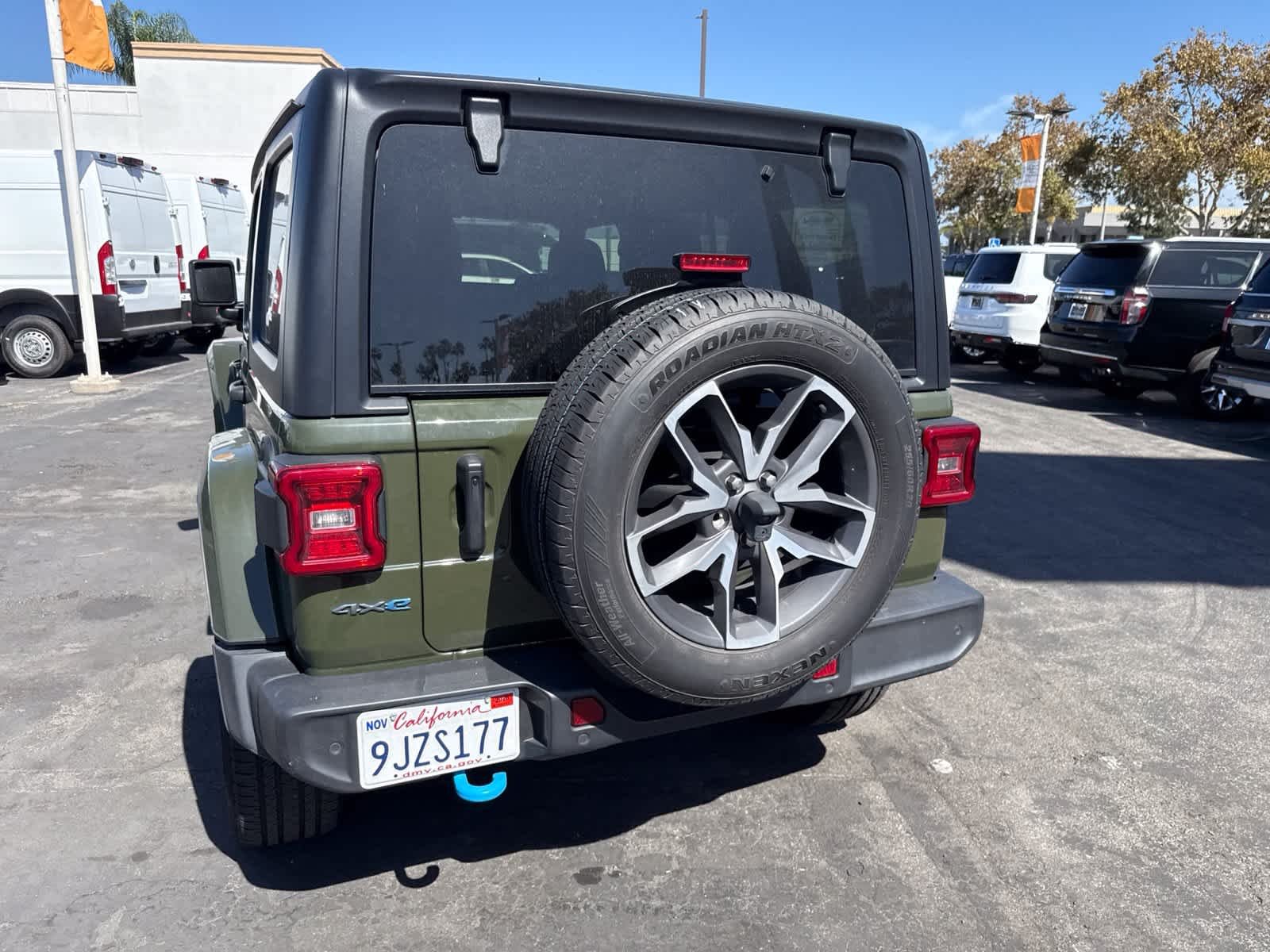 Used 2024 Sarge Green Clearcoat Jeep Sport S image 17