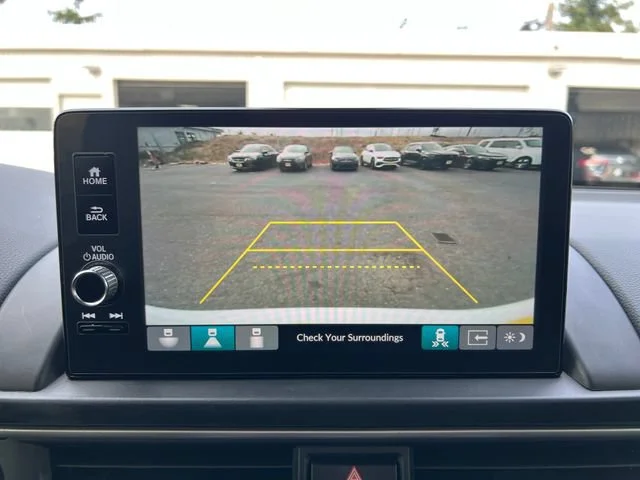 2025 Honda Pilot Touring - Photo 25