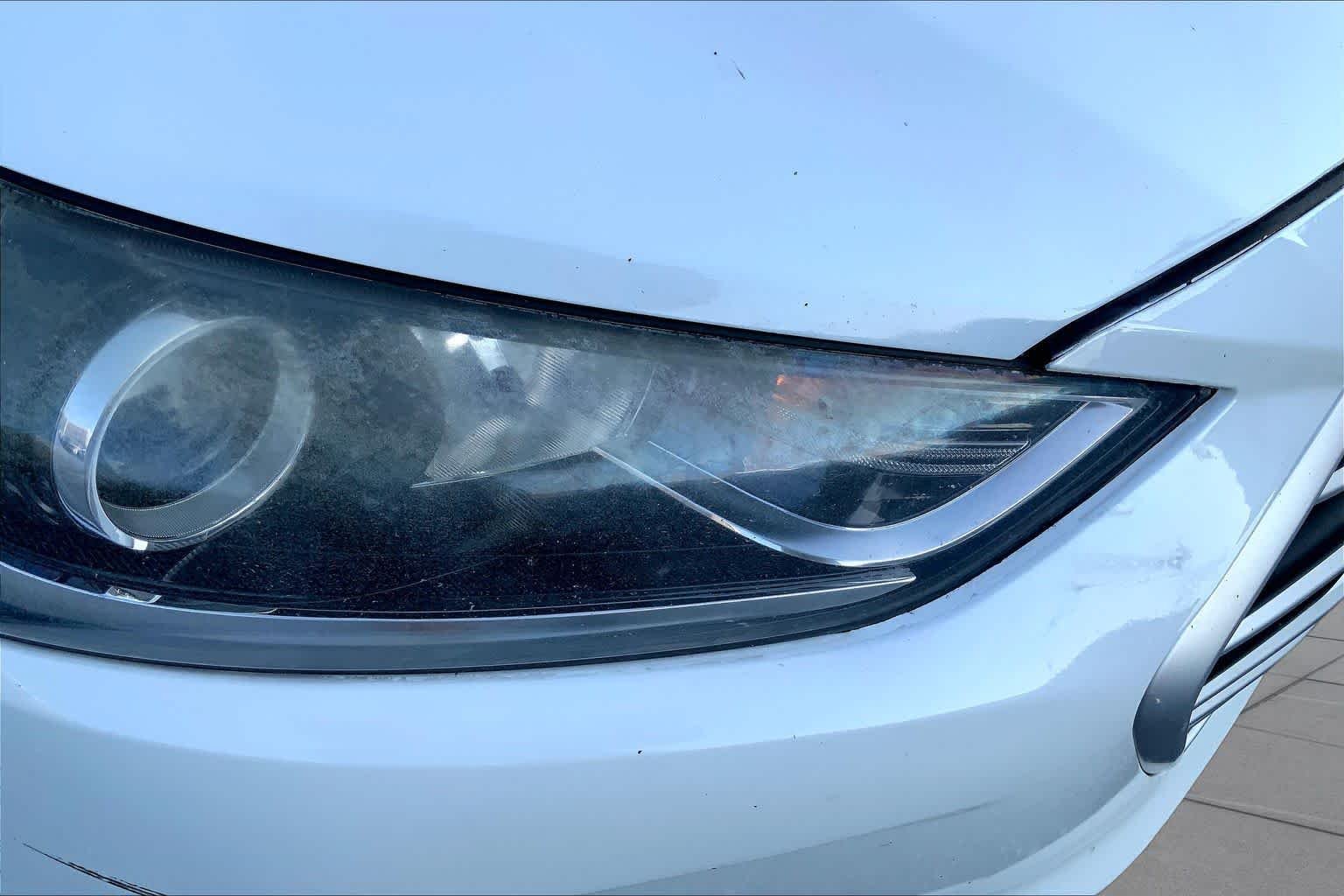 Used 2018 Quartz White Pearl Hyundai SEL image 25