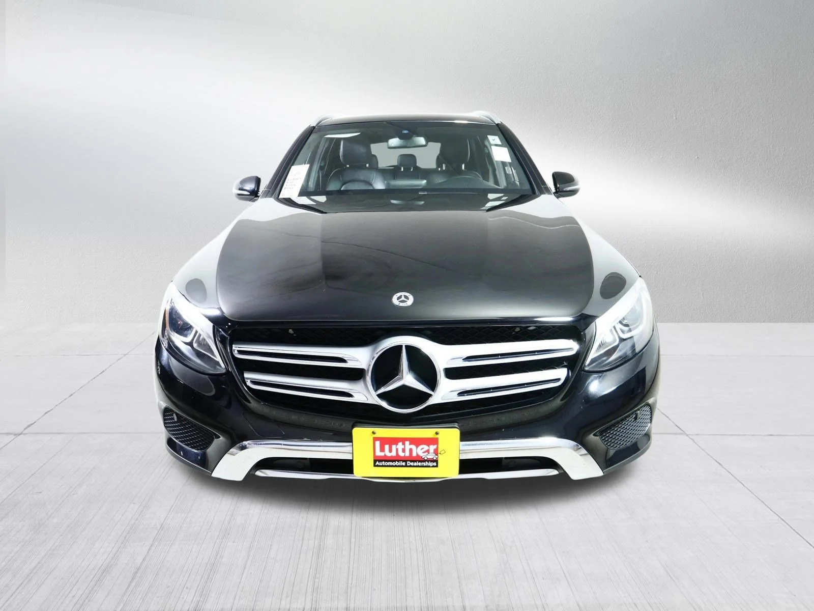 Used 2019 Mercedes-Benz GLC GLC300 with VIN WDC0G4KB5KF522473 for sale in Brooklyn Center, Minnesota