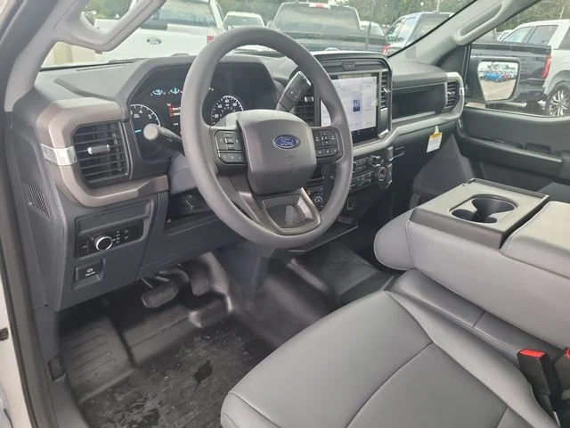 New 2026 Oxford White Ford XL image 17