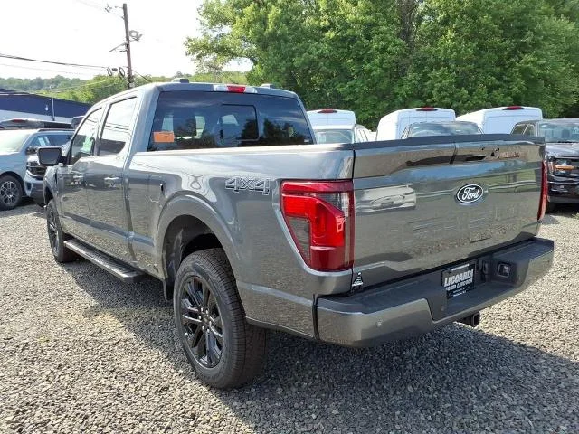 New 2026 Carbonized Gray Metallic Ford XLT image 4