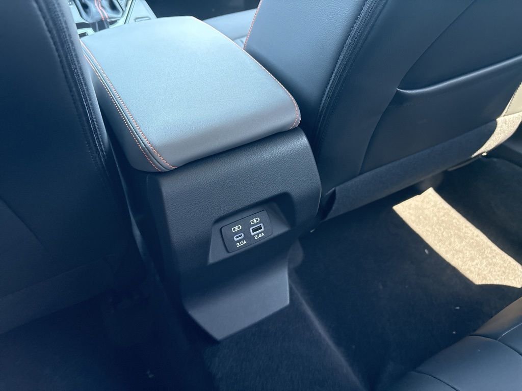 New 2026 CRYSTAL WHITE PEARL Subaru Limited image 19