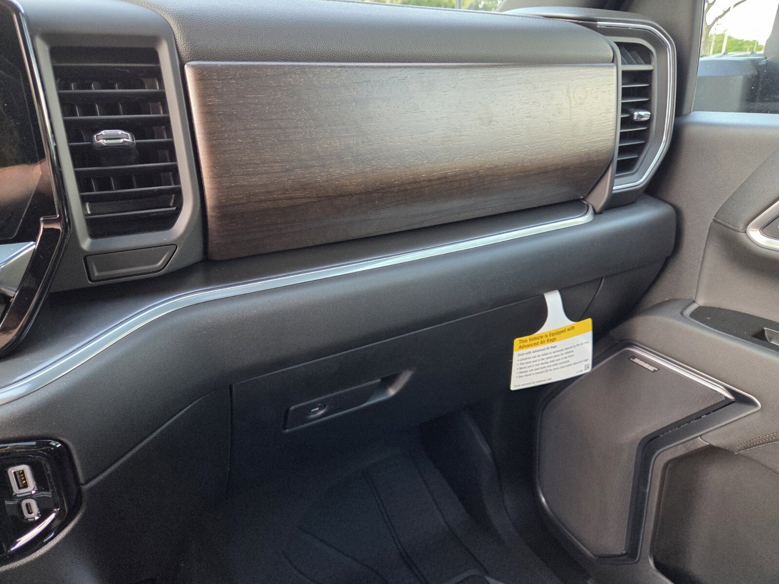 New 2026 Sterling Gray Metallic Chevrolet High Country DRW image 32