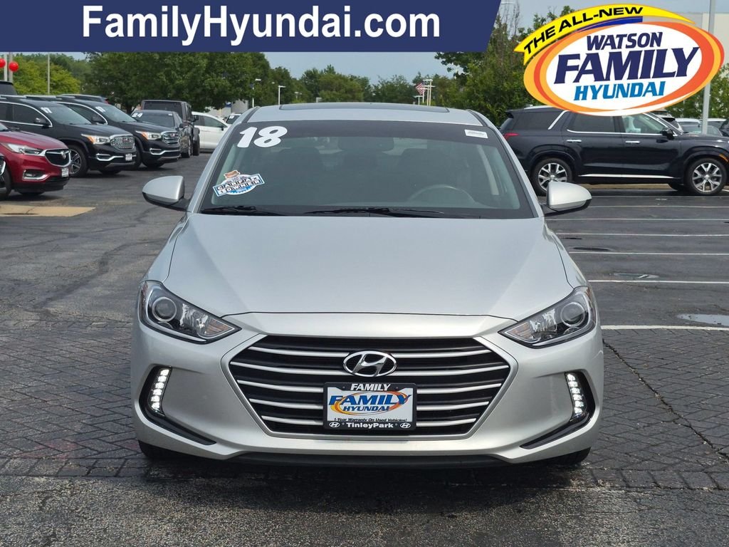 Used 2018 Silver Hyundai Value Edition image 8