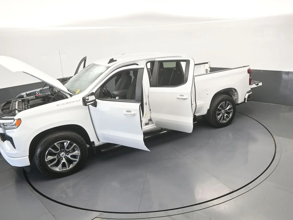 Used 2023 Summit White Chevrolet RST image 64