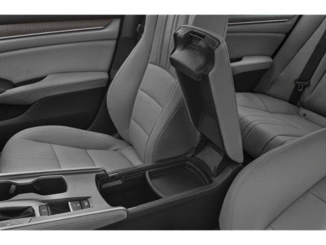 Used 2018 Lunar Silver Metallic Honda EX-L 1.5T image 15