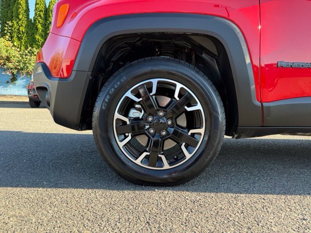 Used 2023 Colorado Red Clearcoat Jeep Upland image 15