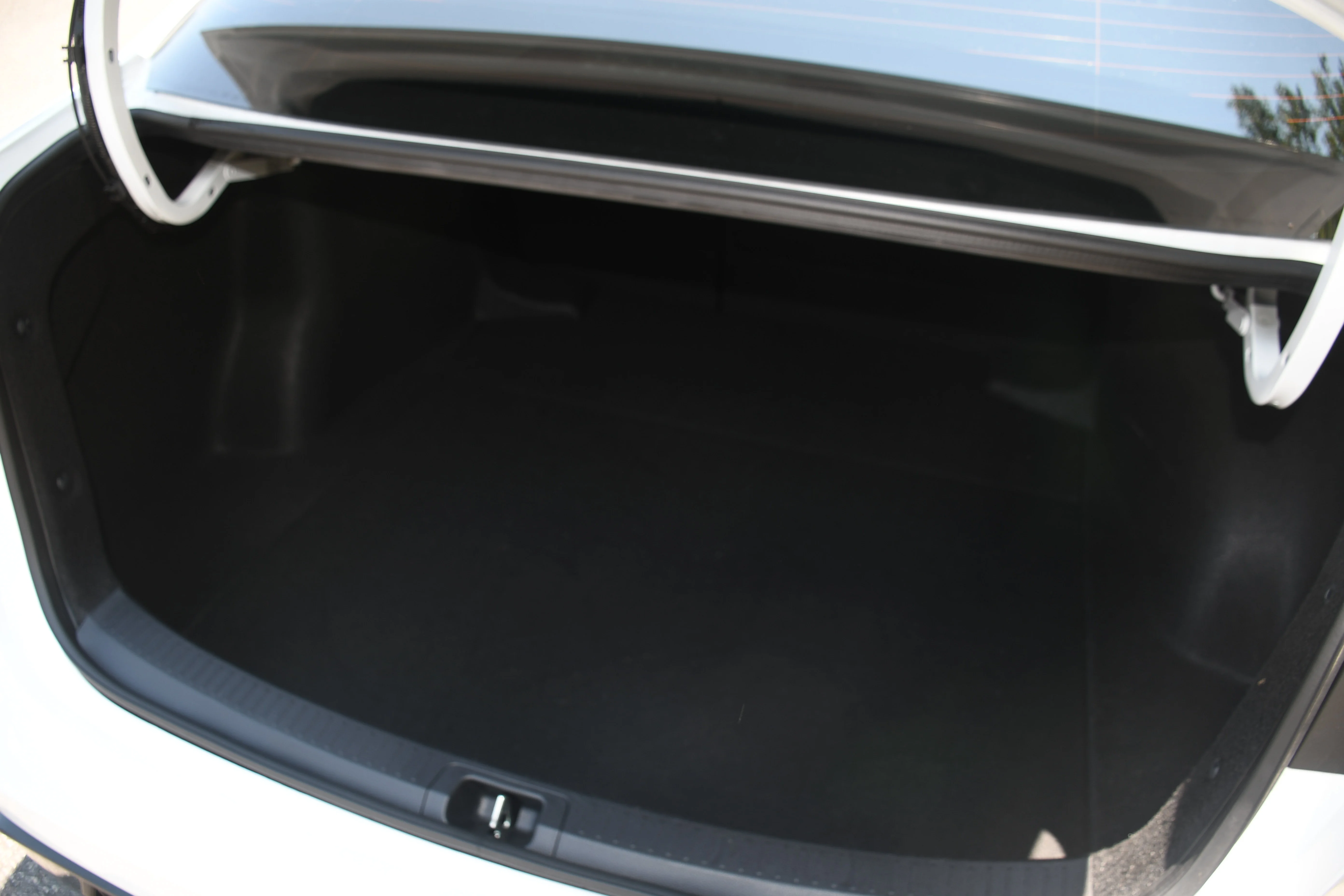 Used 2023 White Toyota SE image 17