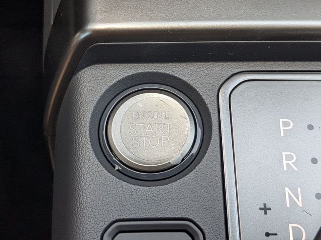 New 2027 Snow White Pearl Kia S image 32
