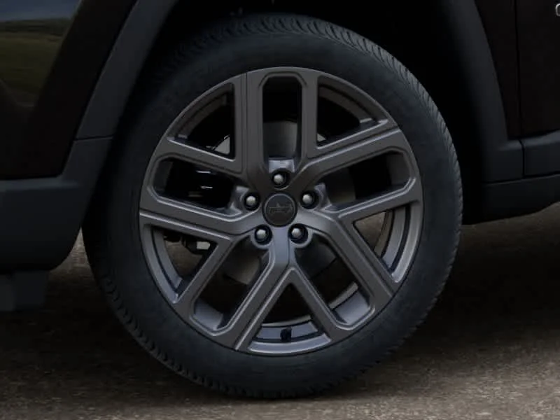 New 2026 Diamond Black Crystal Pearlcoat Jeep Limited Altitude image 8