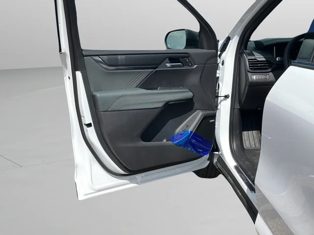 2026 GMC Acadia AT4 - Photo 21