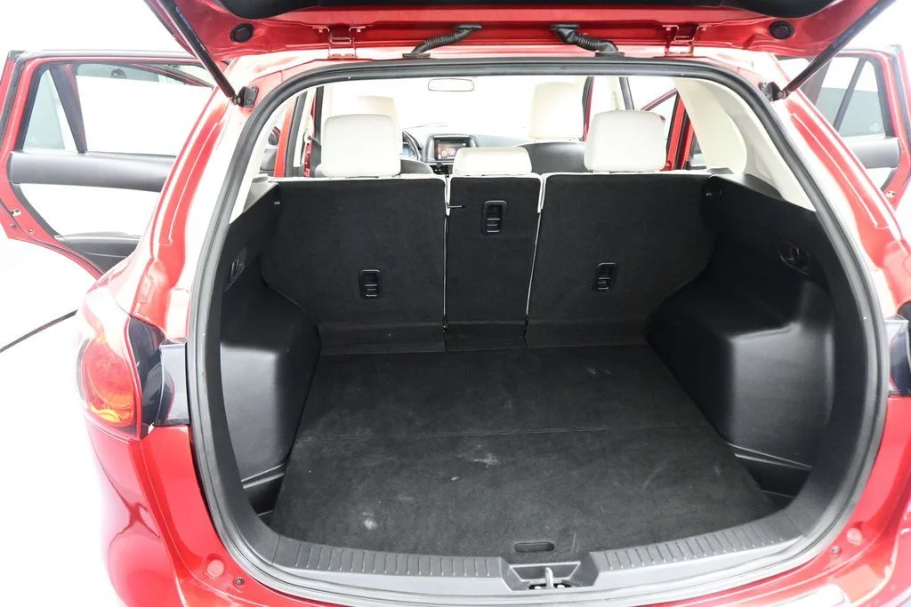Used 2016 Red Mazda Grand Touring image 43