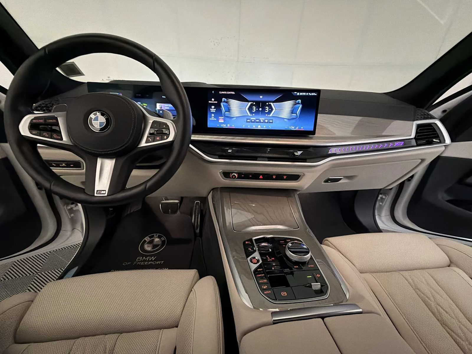 2026 BMW X7 40i - Photo 17