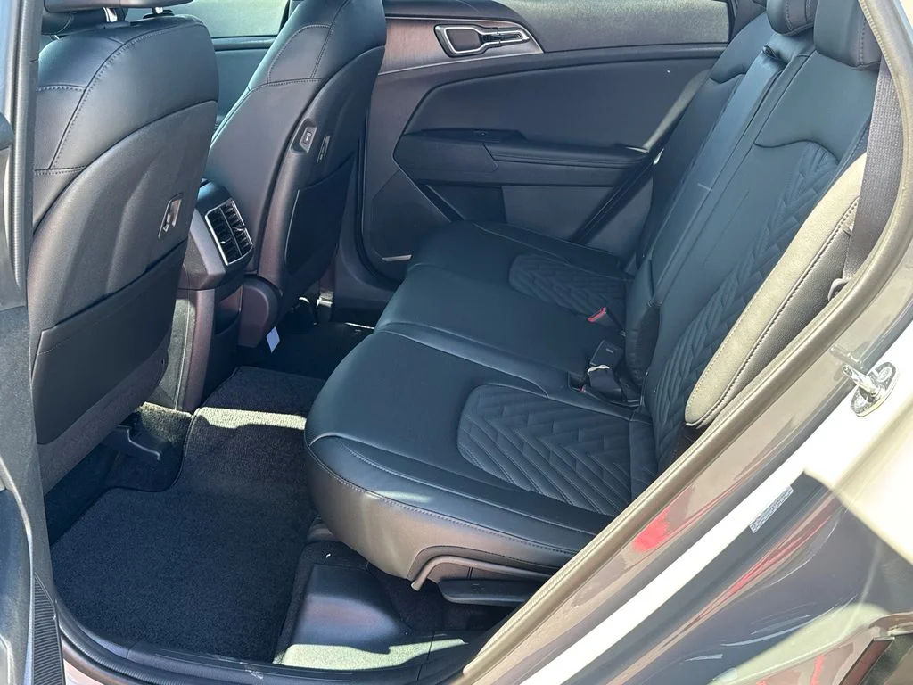 New 2026 Wolf Gray Kia X-Line image 21