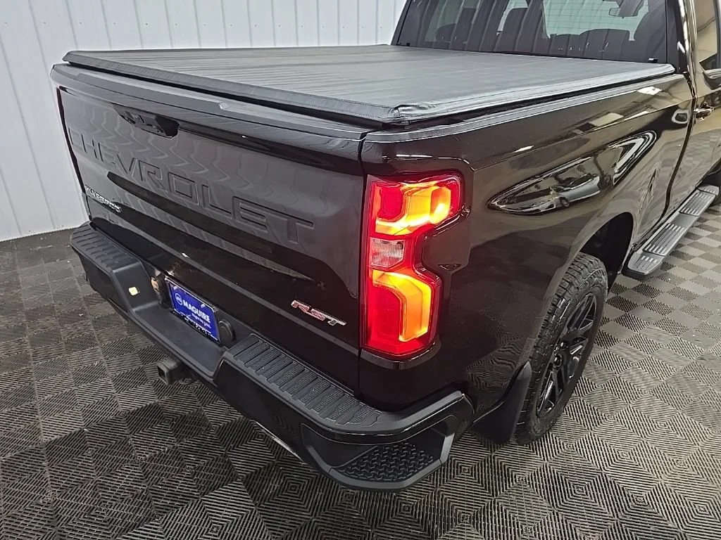 2023 Chevrolet Silverado 1500 RST - Photo 11