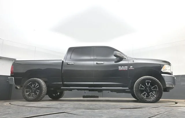 Used 2017 Brilliant Black Crystal Pearlcoat Ram SLT image 36