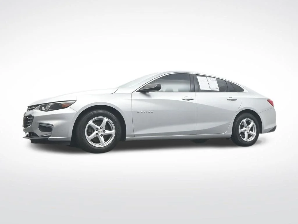 Used 2017 Silver Ice Metallic Chevrolet LS image 35