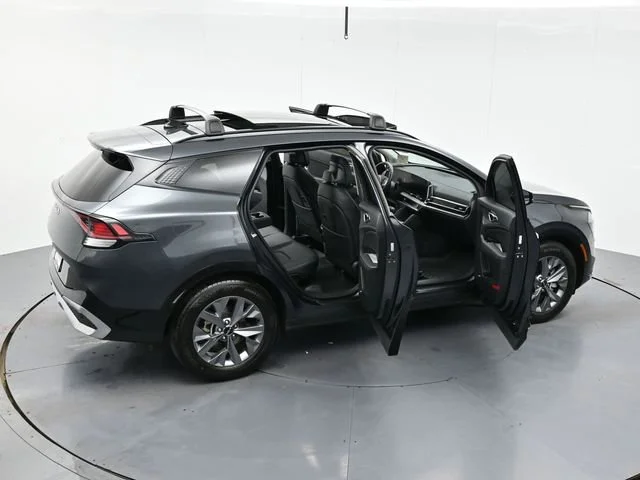 Used 2025 Gravity Gray Kia SX image 46
