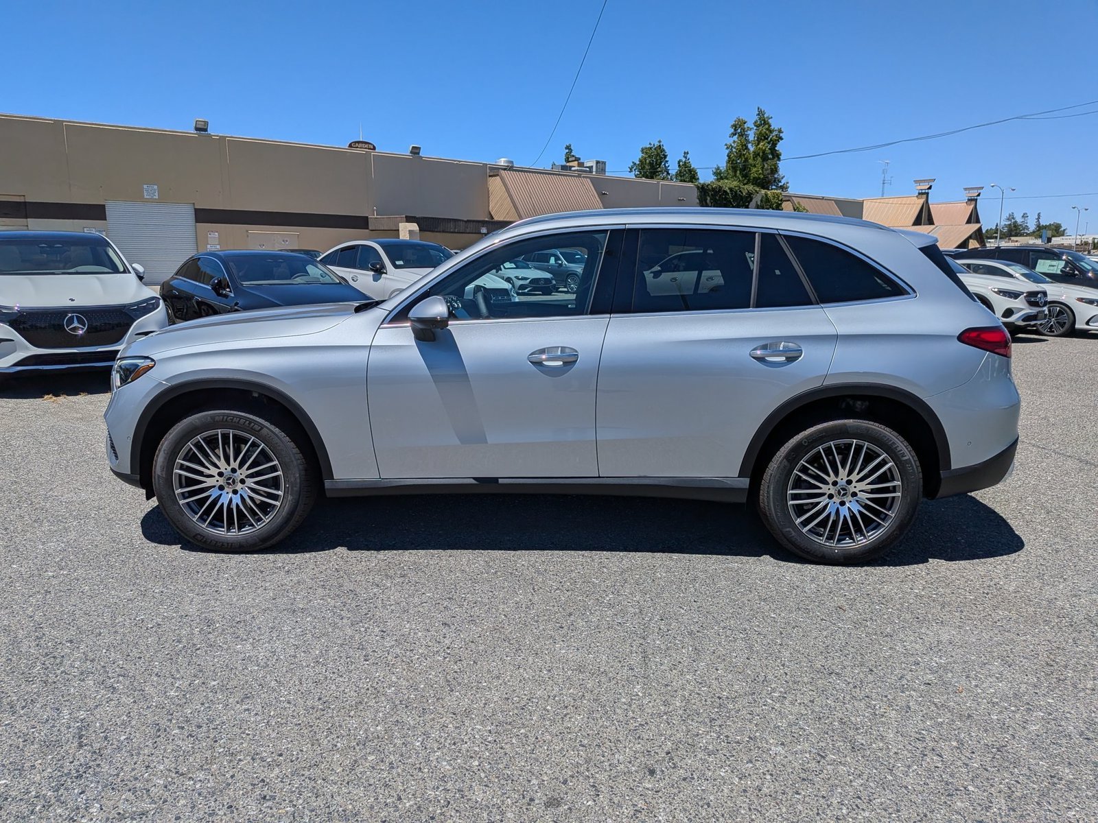 New 2026 Cirrus Silver Metallic Mercedes-Benz GLC 300 image 9