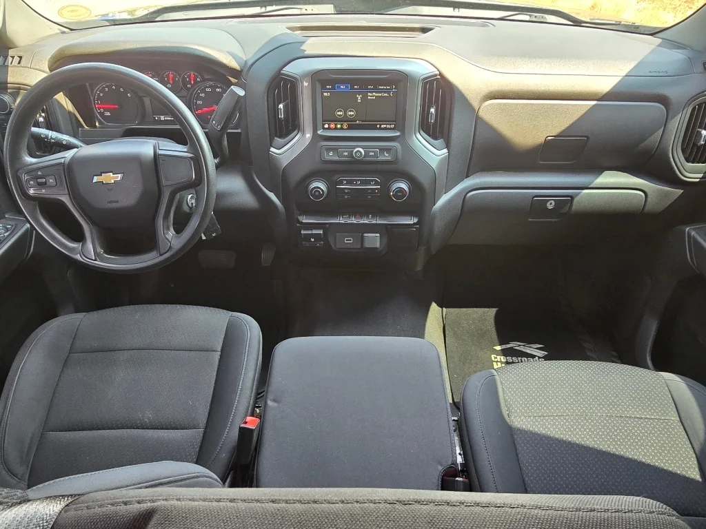 Used 2019 Northsky Blue Metallic Chevrolet Custom image 27