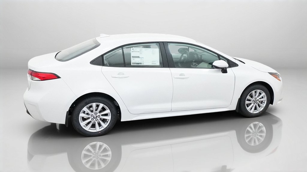New 2027 Wind Chill Pearl Toyota LE image 8